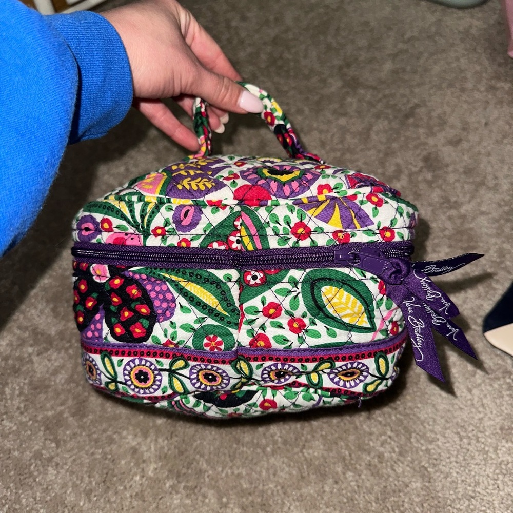 Vera Bradley Makeup Bag - Picture 2 of 4